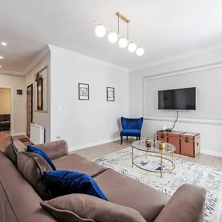 Classic Beauty Stylish And Modernized In Area Istanbulská provincie